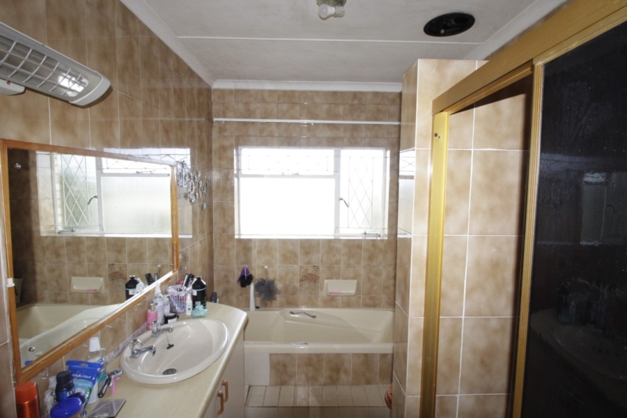 4 Bedroom Property for Sale in Aston Bay Eastern Cape